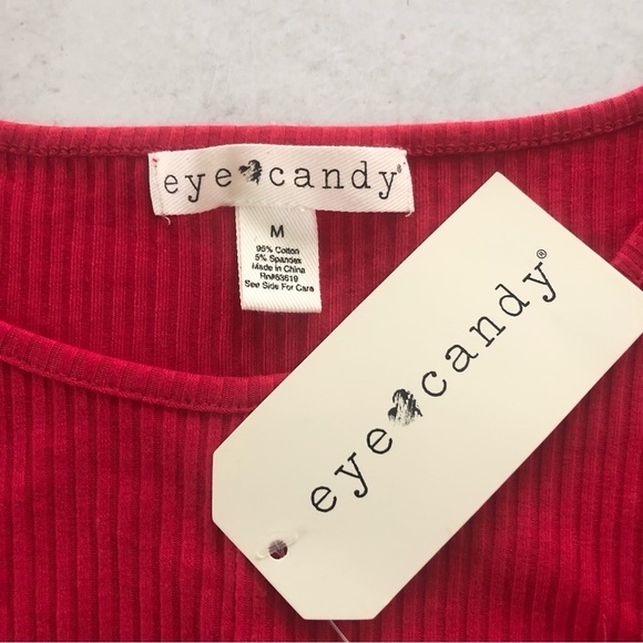 Eye Candy Red Ribbed Twist Front Tee, M NWT - Picture 2 of 5